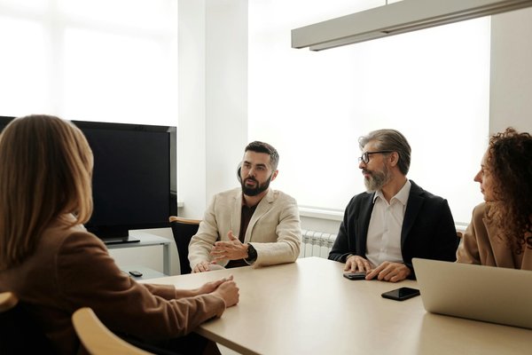 Bureau à paris : 10 idées pour rénover votre espace de travail